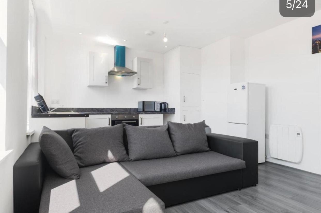 Amhc City Apartments Bradford City Centre One & Two Bedroom Apartments, 24 Hours Express Self Check In, Long Stay Contractors Welcome, Paid Parking Available Nearby Kültér fotó